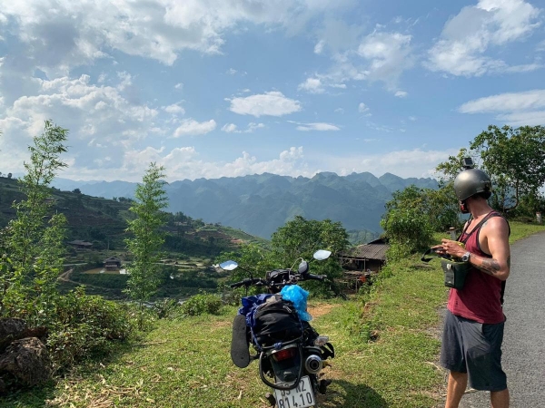 Ha Giang Loop Motorbike 3Days From Hanoi 365Usd/ person